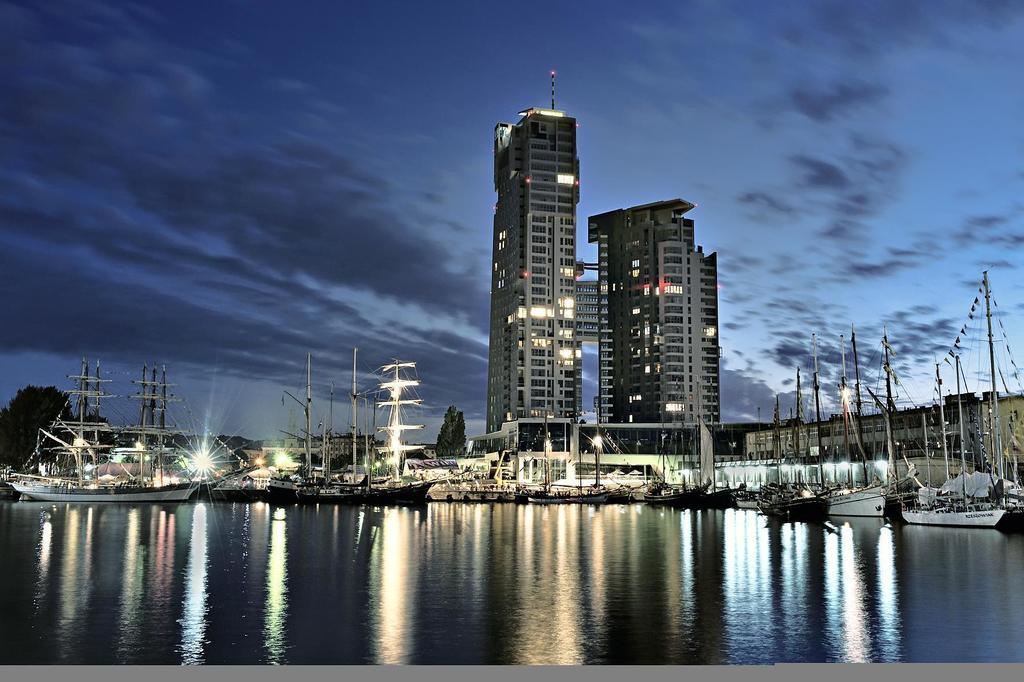 Glob Apartament Sea Towers Гдиня Екстериор снимка